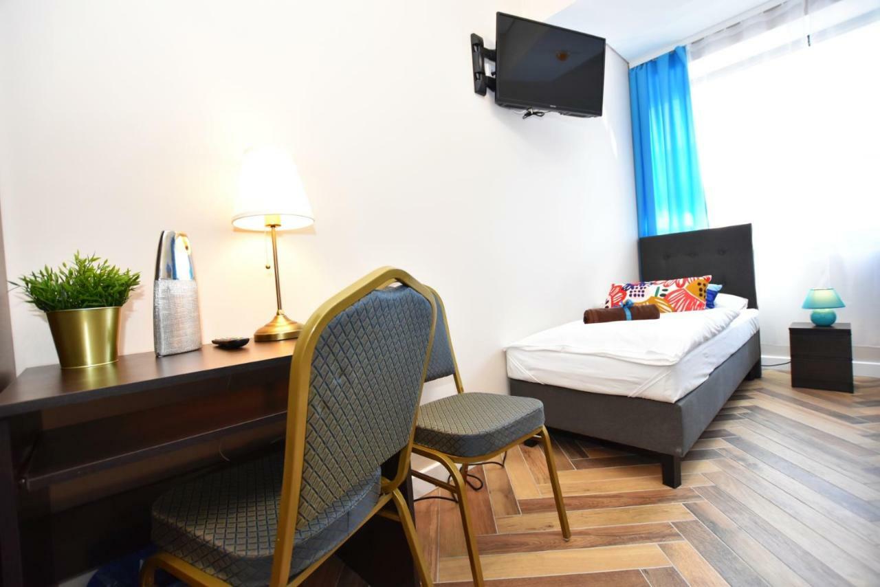 Dukes Apartments - Wita Stwosza Вроцлав Экстерьер фото
